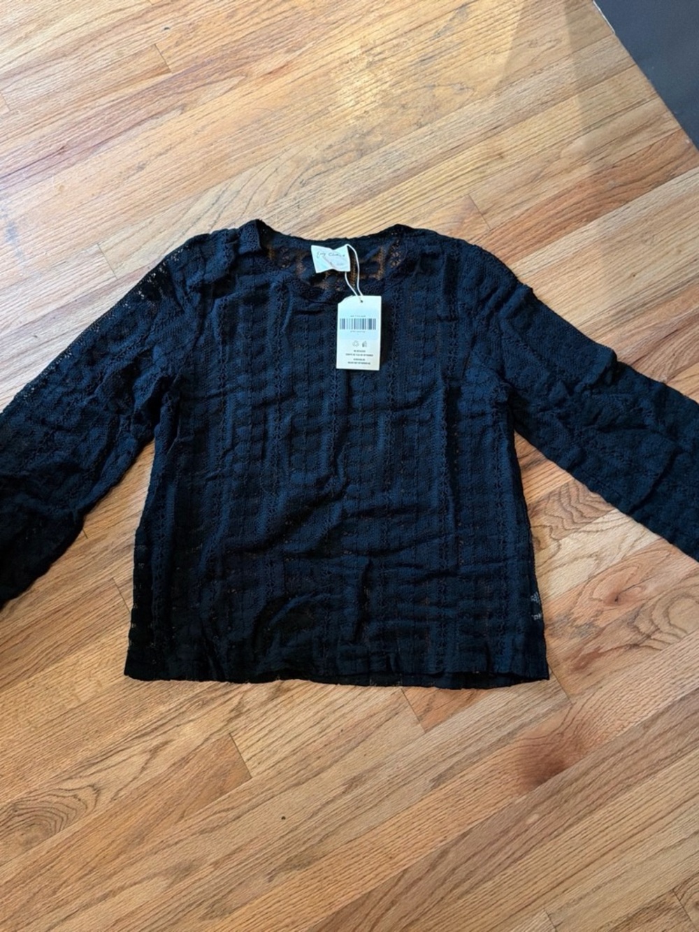 Black Lace Long-Sleeve Women's Top